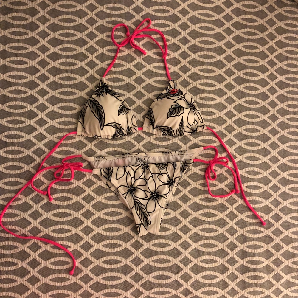 Billabong String Bikini